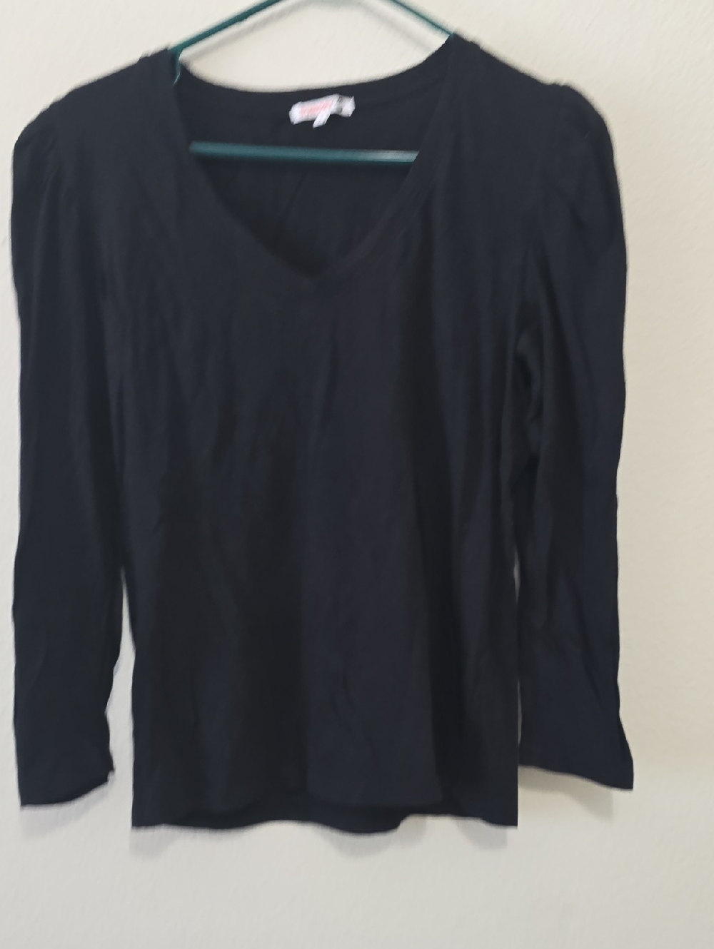 Sundry Black V-Neck Long Sleeve Women's Tee 1